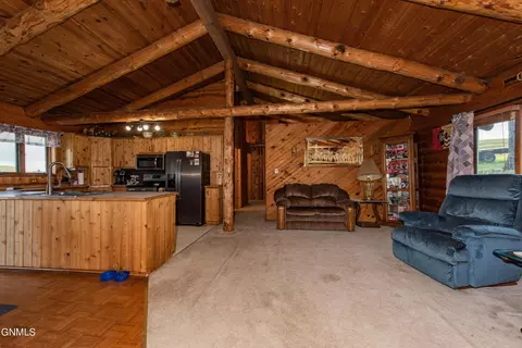 10880 Spring Creek Rd, Killdeer, ND 58640 photo 29
