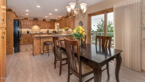 809 Juniper Pl, Bismarck, ND 58503 photo 39