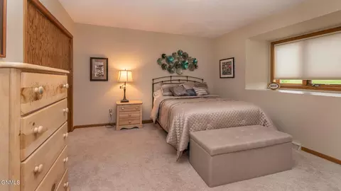 809 Juniper Pl, Bismarck, ND 58503 photo 25