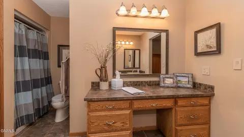 809 Juniper Pl, Bismarck, ND 58503 photo 20
