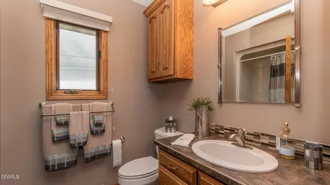 809 Juniper Pl, Bismarck, ND 58503 photo 21