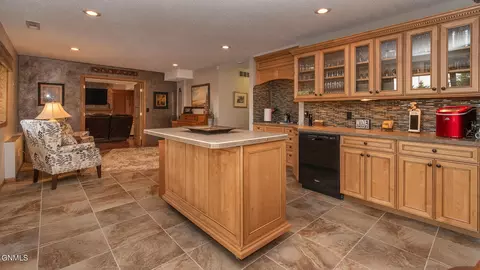 809 Juniper Pl, Bismarck, ND 58503 photo 8