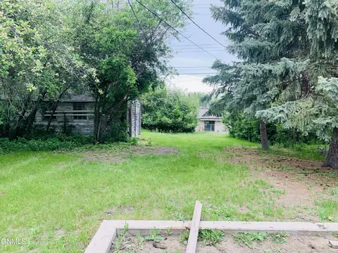 1410 3rd St NW, Mandan, ND 58554 photo 30