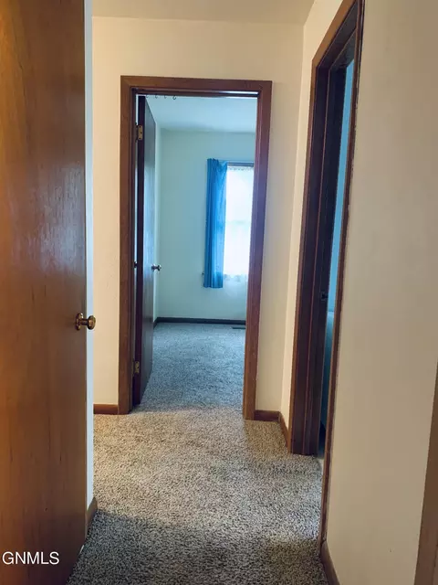 1410 3rd St NW, Mandan, ND 58554 photo 12