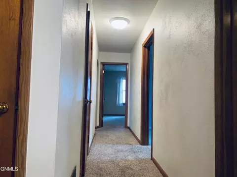 1410 3rd St NW, Mandan, ND 58554 photo 16