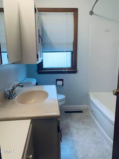 1410 3rd St NW, Mandan, ND 58554 photo 14