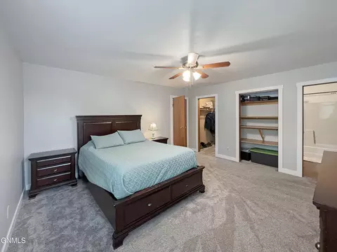 2210 15th Ave W, Williston, ND 58801 photo 52