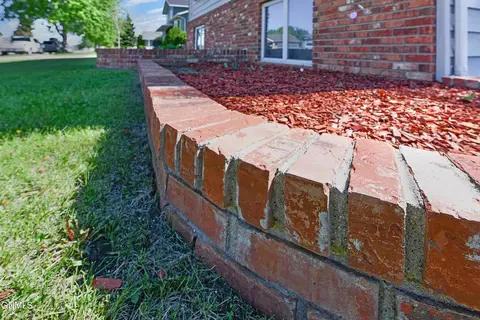2210 15th Ave W, Williston, ND 58801 photo 6