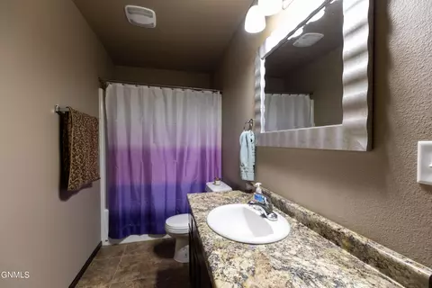 4353 Cumberland Loop, Bismarck, ND 58503 photo 16