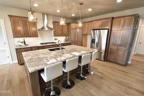 1508 Community Lp, Bismarck, ND 58503 photo 9