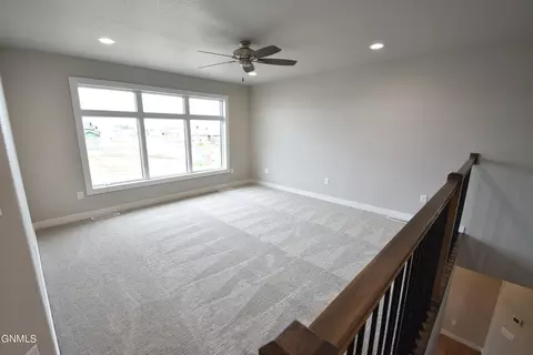 1508 Community Lp, Bismarck, ND 58503 photo 28