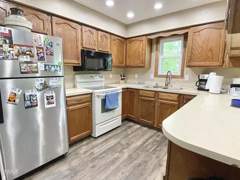 1708 E Divide Ave, Bismarck, ND 58501 photo 6
