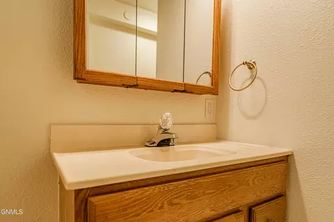 809 27th St, Bismarck, ND 58501 photo 28