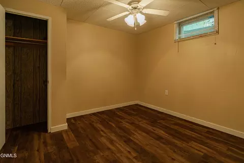809 27th St, Bismarck, ND 58501 photo 22