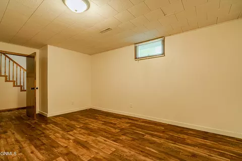 809 27th St, Bismarck, ND 58501 photo 27