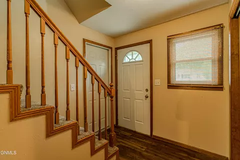 809 27th St, Bismarck, ND 58501 photo 25