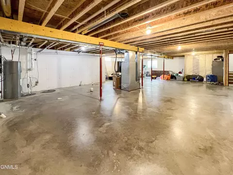 5489 Sweet Clover Ln, Williston, ND 58801 photo 67