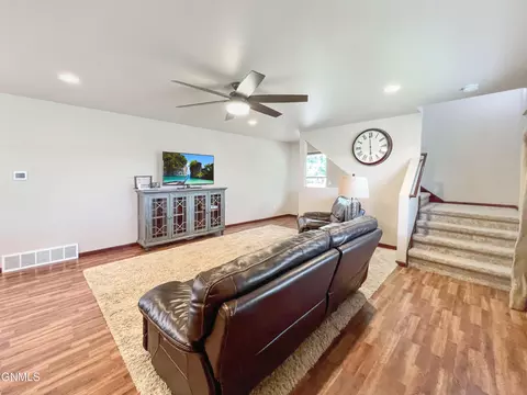 5489 Sweet Clover Ln, Williston, ND 58801 photo 25