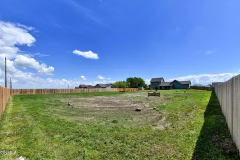 5489 Sweet Clover Ln, Williston, ND 58801 photo 15