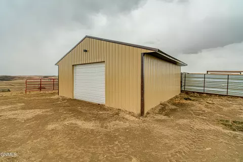 4949 162nd Ave NE, Baldwin, ND 58521 photo 107