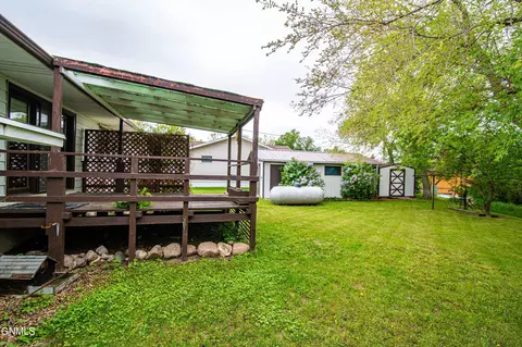 605 3rd Ave NW, Beulah, ND 58523 photo 4