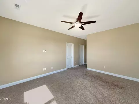 2706 29th St W, Williston, ND 58801 photo 22