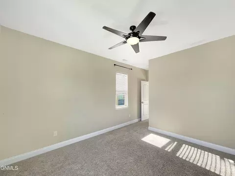 2706 29th St W, Williston, ND 58801 photo 27