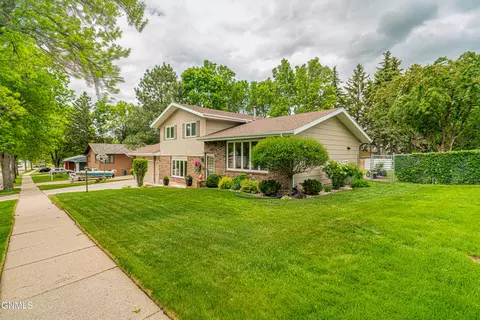 314 Saturn Dr, Bismarck, ND 58503 photo 54
