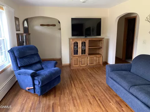 207 3rd St SE, Lamoure, ND 58458 photo 12