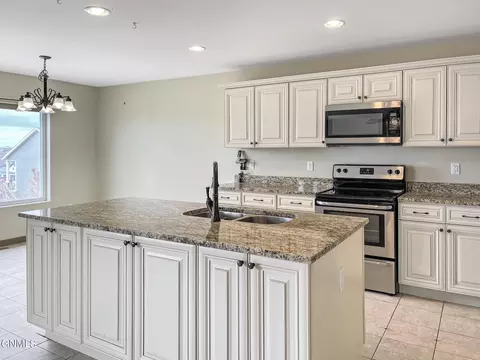 5803 Vanessa Ave, Williston, ND 58801 photo 11