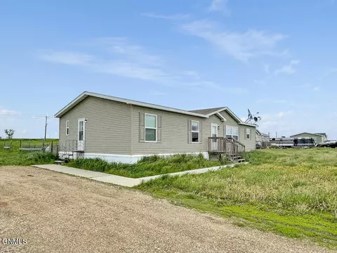 12417 59k St NW, Epping, ND 58843 photo 3