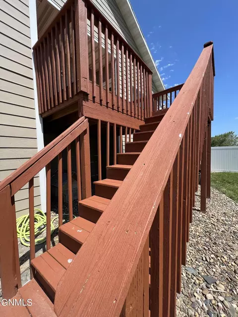 1909 23rd St W St W, Williston, ND 58801 photo 49