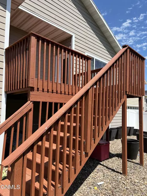 1909 23rd St W St W, Williston, ND 58801 photo 48