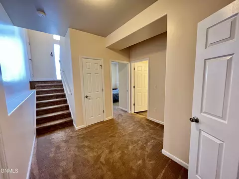 1909 23rd St W St W, Williston, ND 58801 photo 32