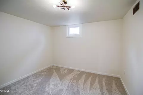 1732 Assumption Dr, Bismarck, ND 58503 photo 38
