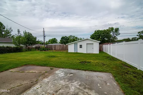 1732 Assumption Dr, Bismarck, ND 58503 photo 3