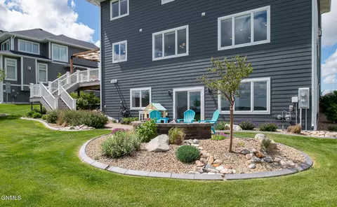 3909 Clairmont Rd, Bismarck, ND 58503 photo 6