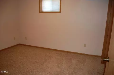 2003 Sage Lily Dr, Sidney, MT 59270 photo 15