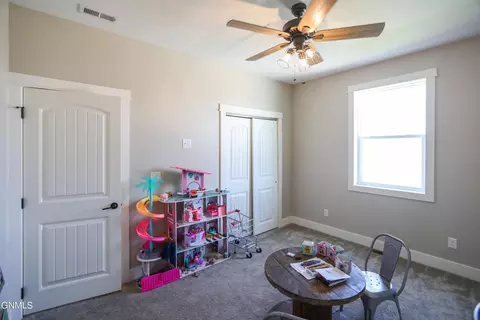 510 Wyatt St, Williston, ND 58801 photo 36