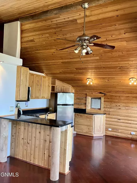 11028 51st St NW, Ray, ND 58849 photo 5