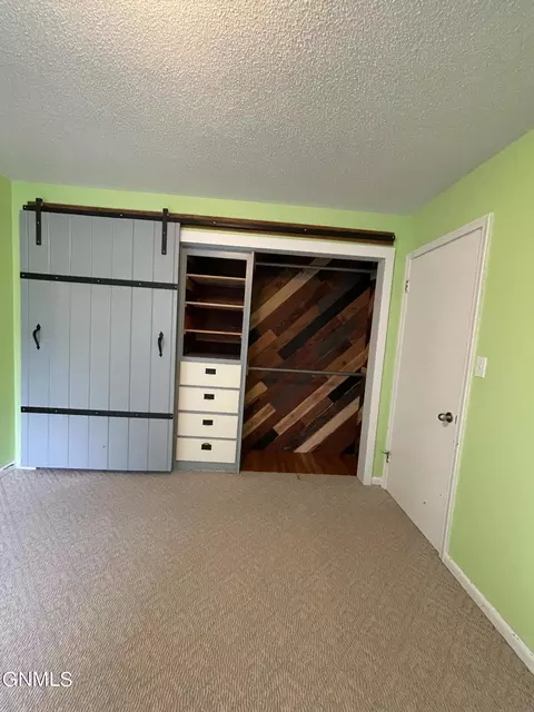 1309 Divide Ave E, Bismarck, ND 58501 photo 14
