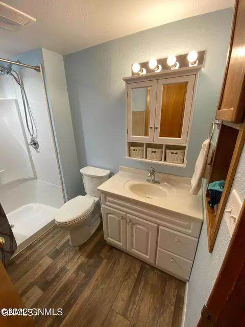 1309 Divide Ave E, Bismarck, ND 58501 photo 25