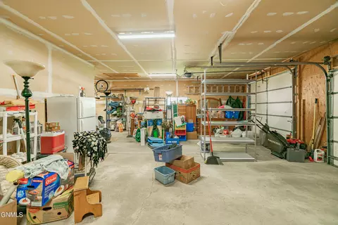 440 Stuttgart Dr, Bismarck, ND 58504 photo 62