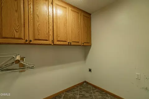 440 Stuttgart Dr, Bismarck, ND 58504 photo 45