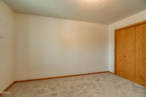 440 Stuttgart Dr, Bismarck, ND 58504 photo 31
