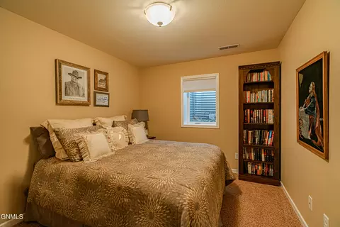 6922 Derek Dr, Bismarck, ND 58504 photo 64