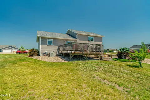 6922 Derek Dr, Bismarck, ND 58504 photo 72