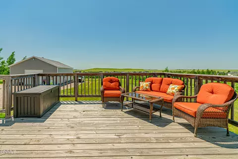 6922 Derek Dr, Bismarck, ND 58504 photo 75