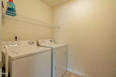 6922 Derek Dr, Bismarck, ND 58504 photo 56
