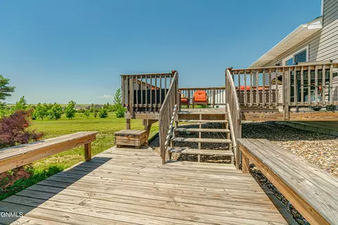 6922 Derek Dr, Bismarck, ND 58504 photo 74